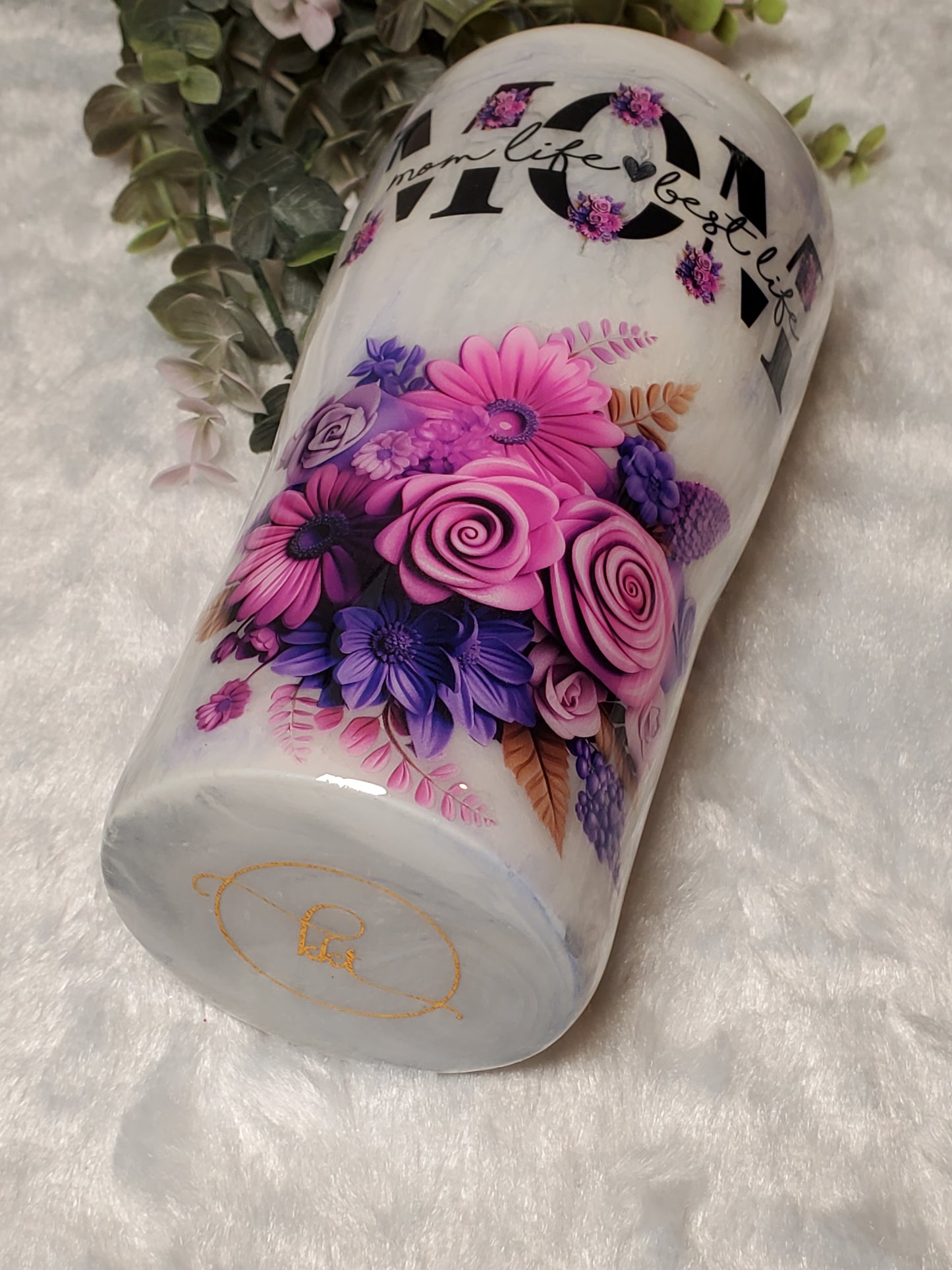 MOM floral Custom Tumbler - 20 oz curve - purple pink - mom life best life