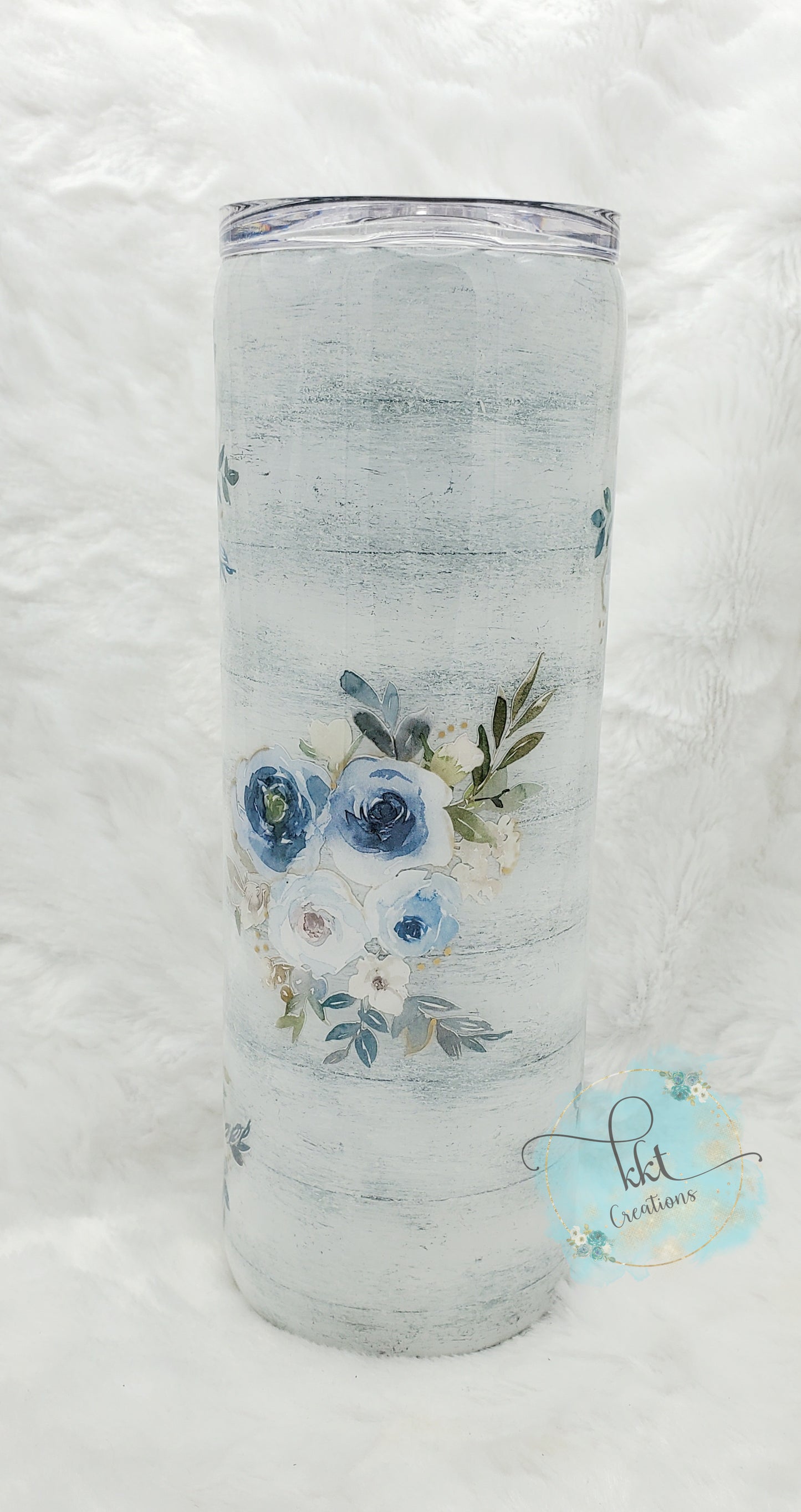 BLESSED MOM blue flowered shiplap custom tumbler - 20 oz skinny